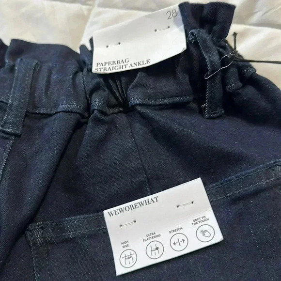 WEWOREWHAT PAPERBAG STRAIGHT ANKLE JEAN SIZE 28 NWT - Picture 7 of 9